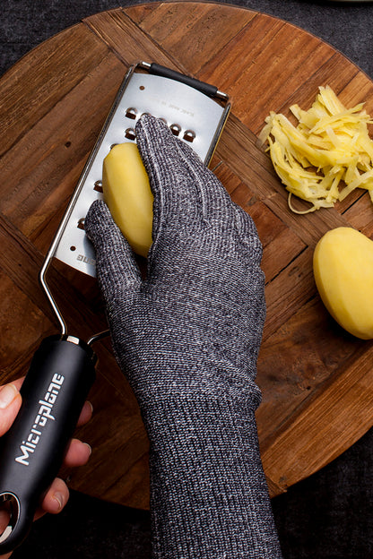 Cut Resistant Glove Microplane®